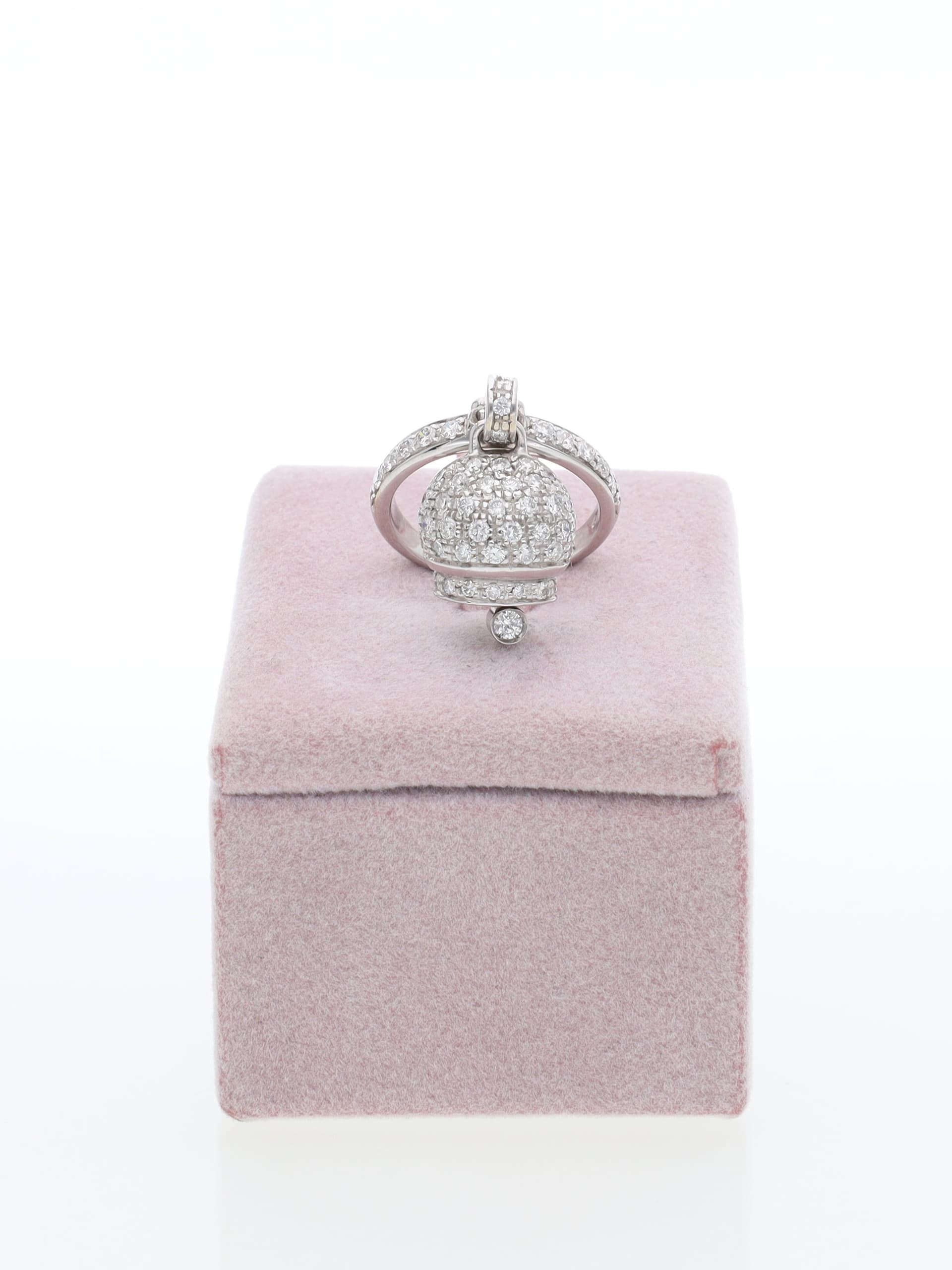 Anello tipo Chantecler oro bianco e diamanti