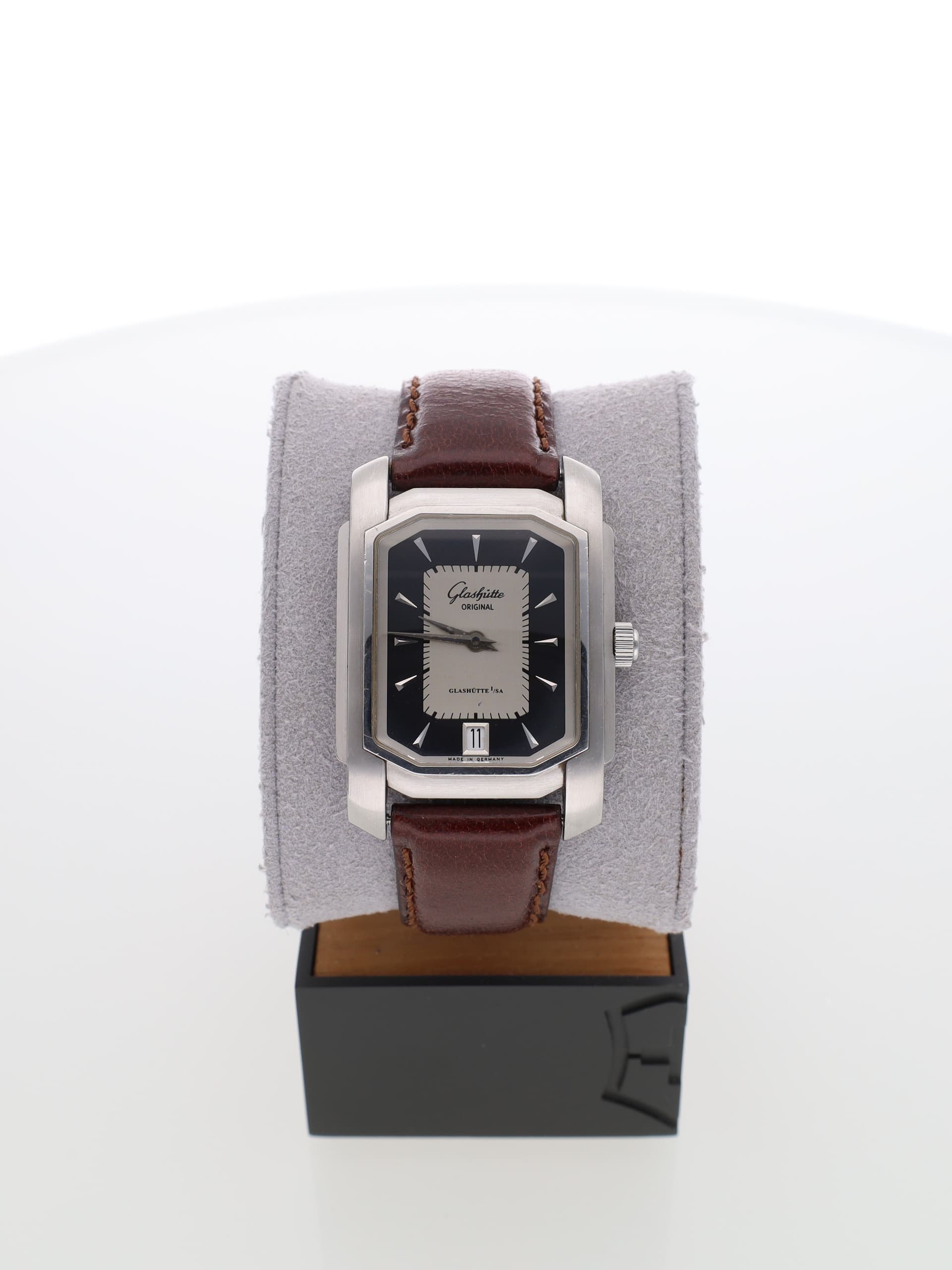 Orologio di lusso della collezione Rattè