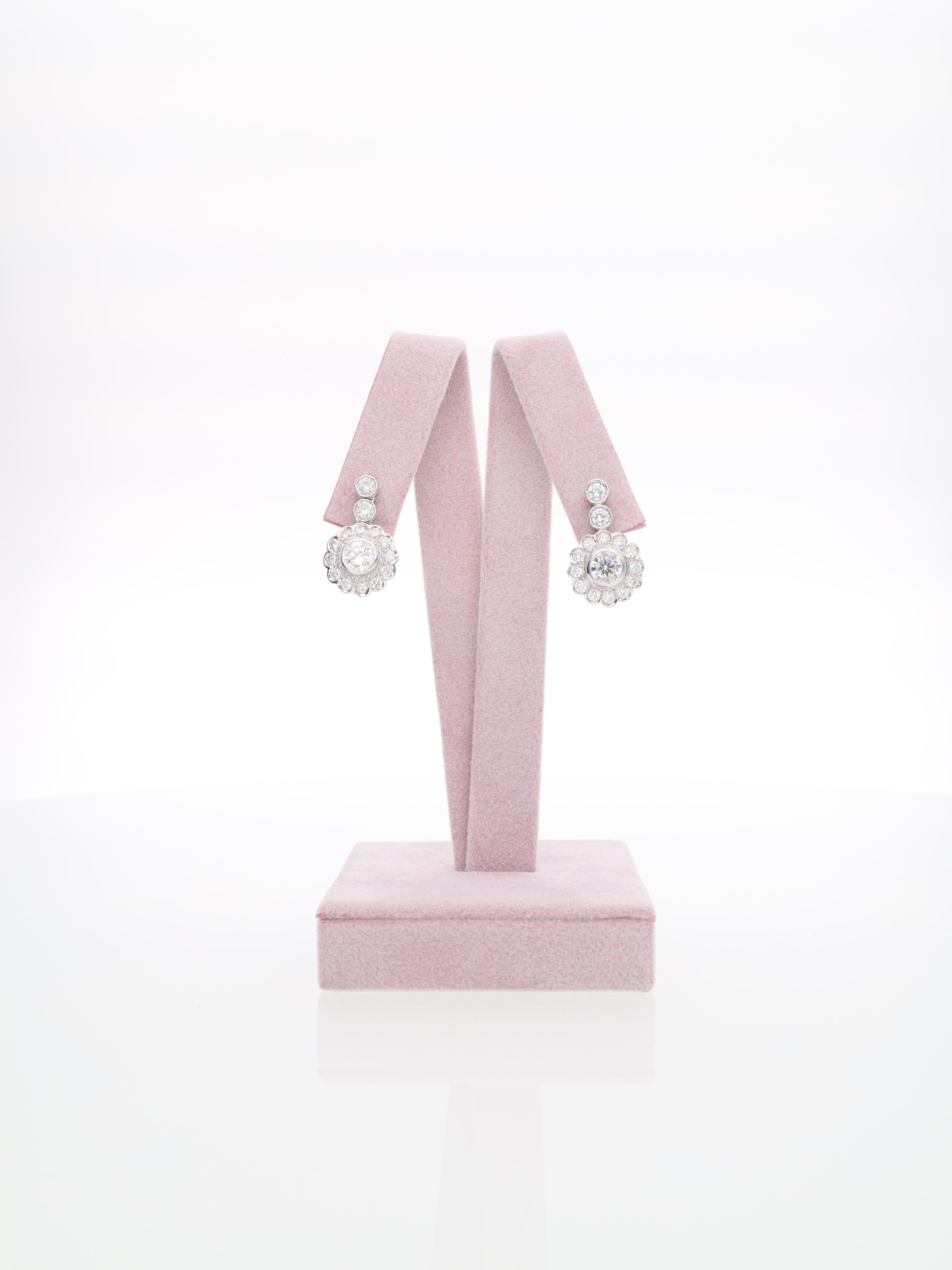 Orecchini vintage in oro bianco 18kt con brillanti