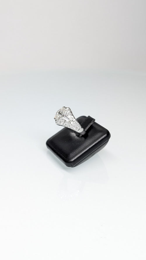 Anello Bvlgari in Oro bianco 18 kt con Diamanti - Marquise e brillanti