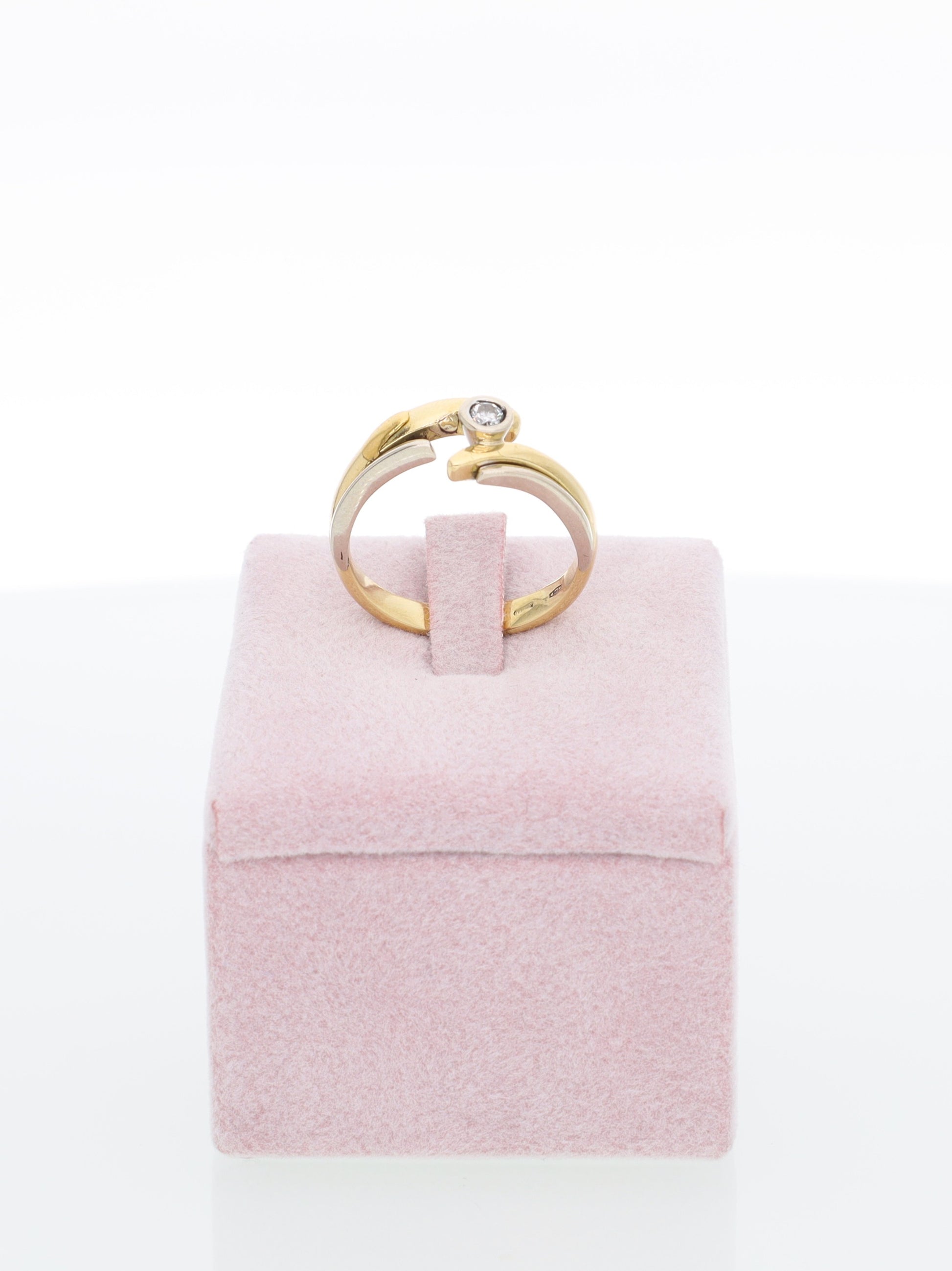 Anello Solitario in Oro Bianco e Giallo 18 kt con Diamante 0.08ct