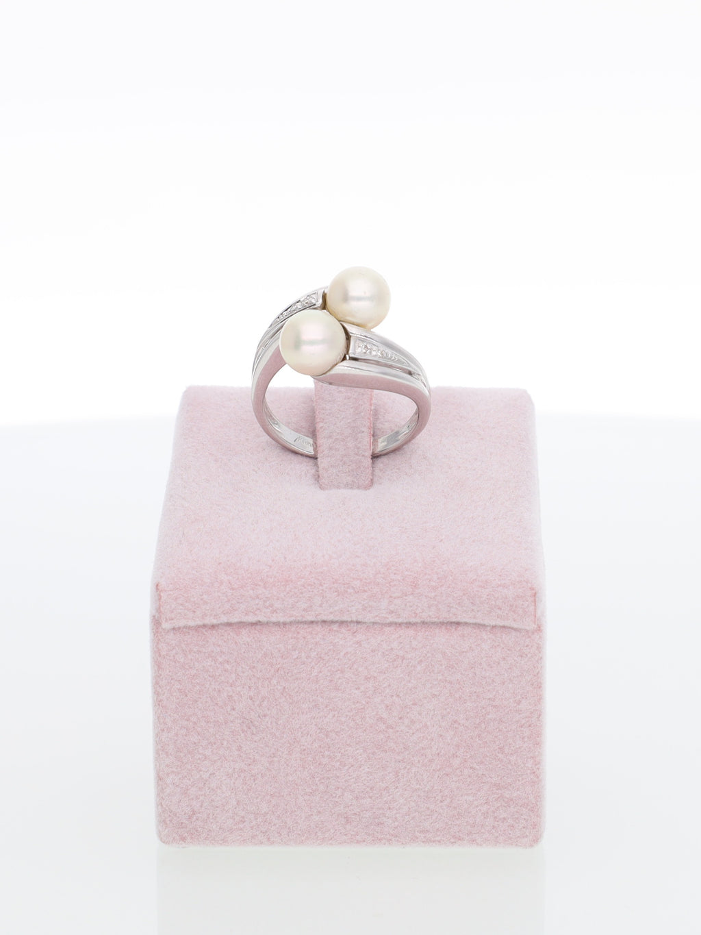 Anello contrariè in oro bianco 18kt con perle e Diamanti