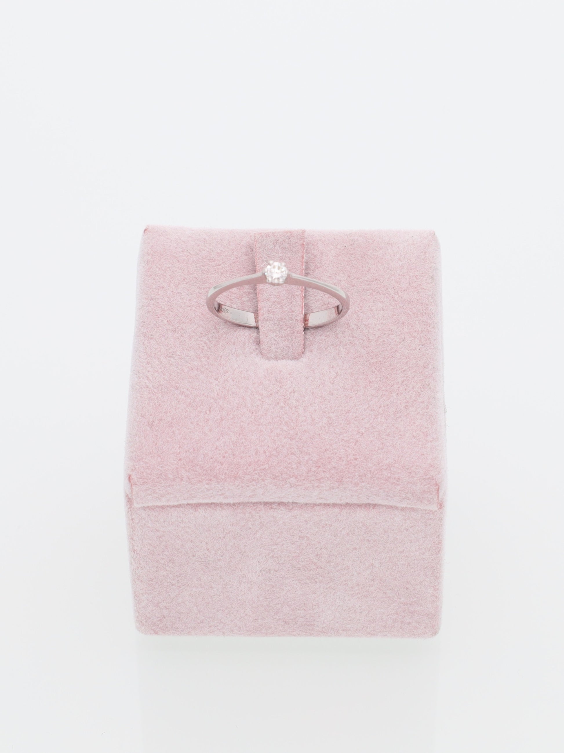 Anello Solitario in Oro Bianco 18kt con Diamante 0.05