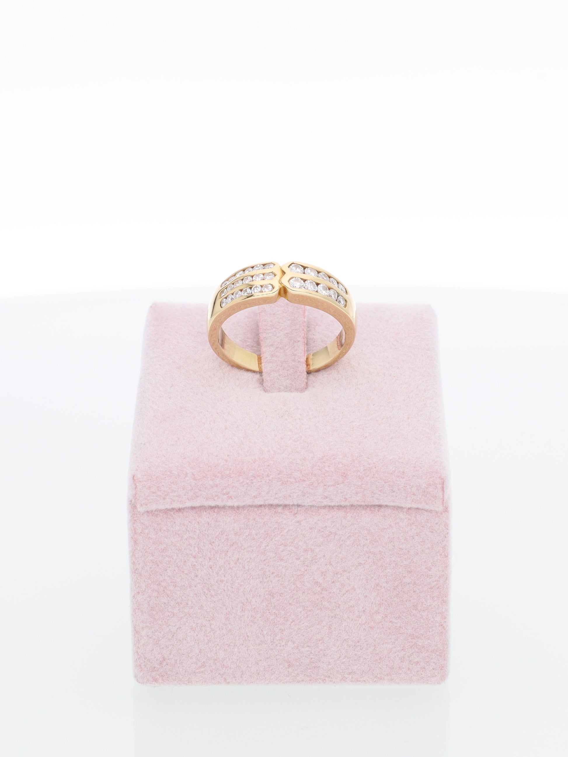 Anello in Oro Giallo con riviere di brillantini