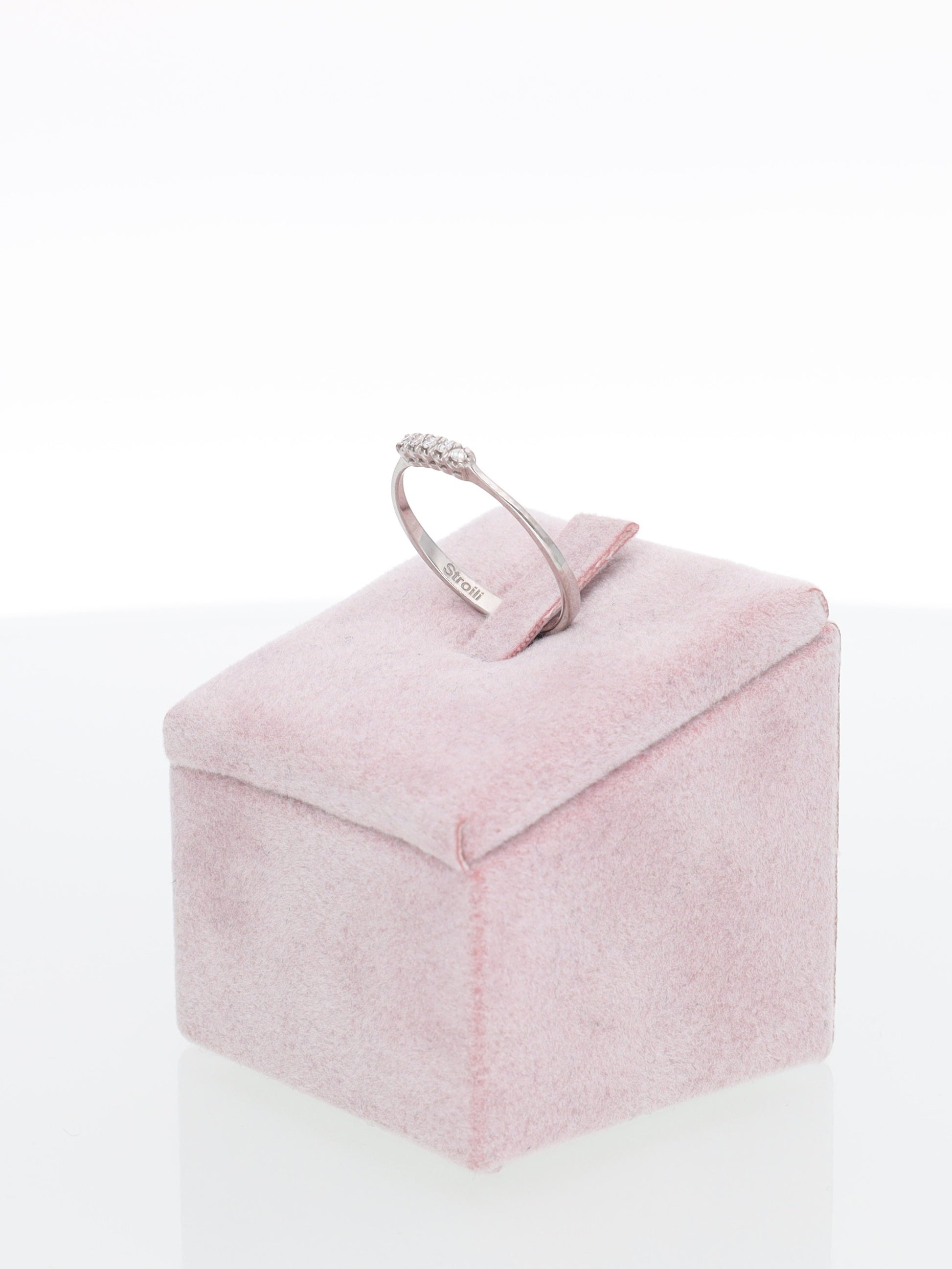 Anello veretta in Oro Bianco 18kt con Diamanti