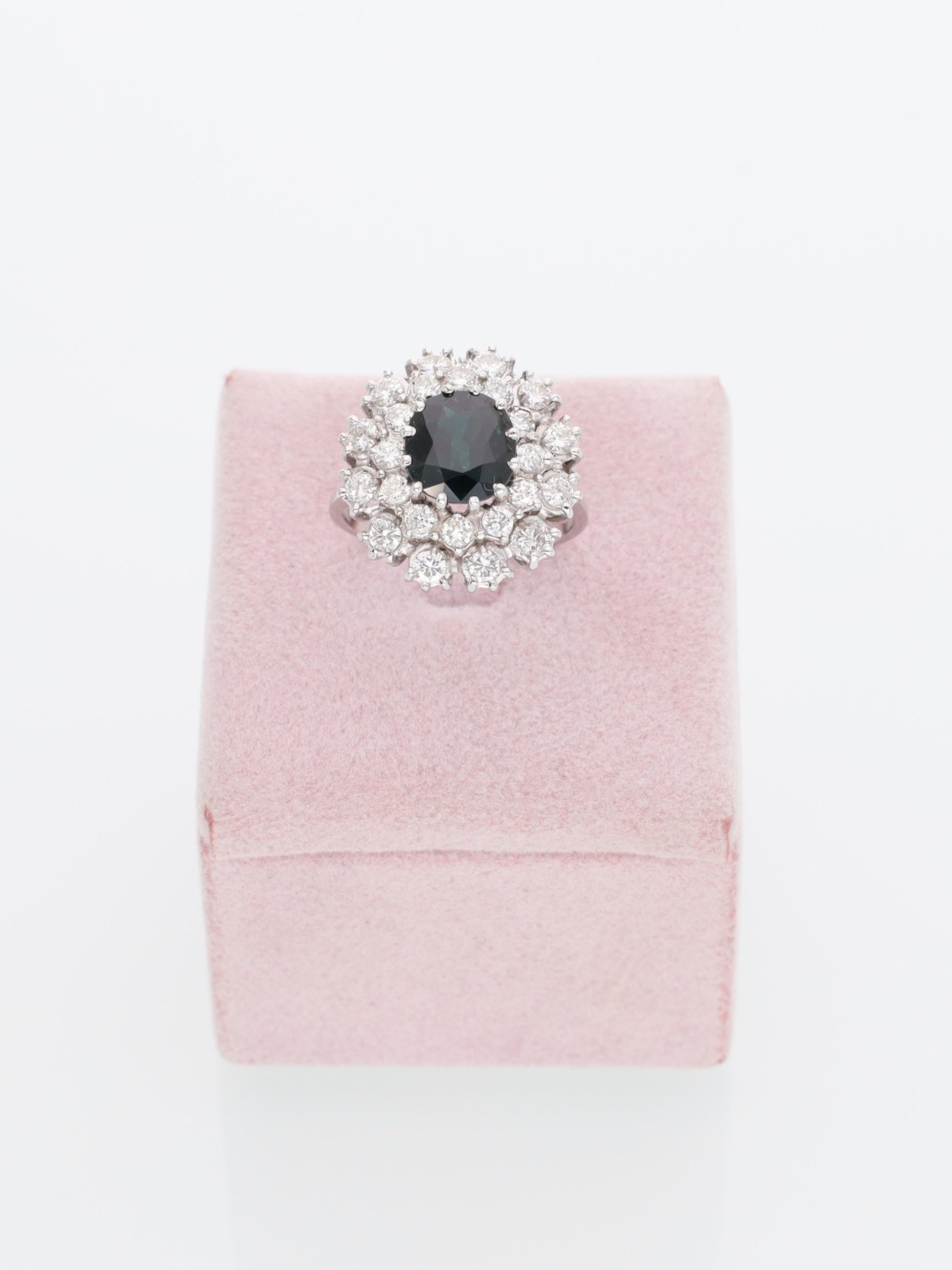 Anello margherita oro bianco 18kt - Zaffiro e Diamanti