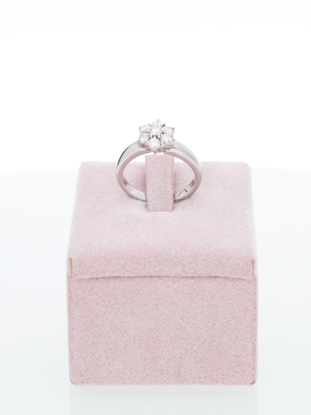 Anello margherita in oro bianco 18kt con diamanti