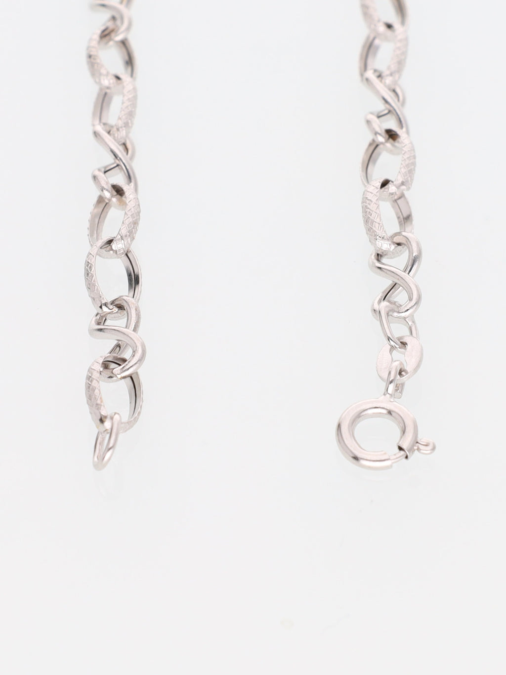 Bracciale in Oro Bianco 18 kt - maglie ovali alternate microincise