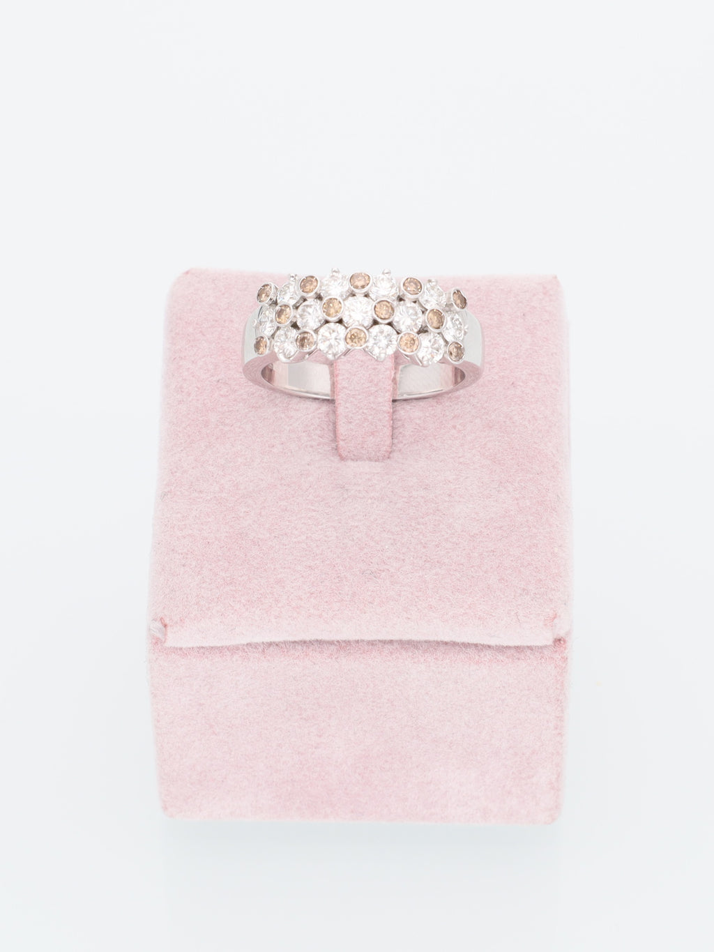 Anello in Oro Bianco 18kt con Diamanti bicolore