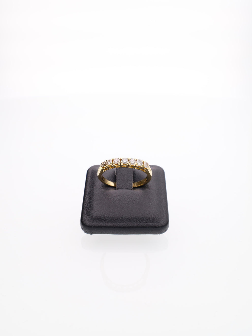 Anello Veretta in Oro Giallo 18 kt con 7 Brillanti a Riviera