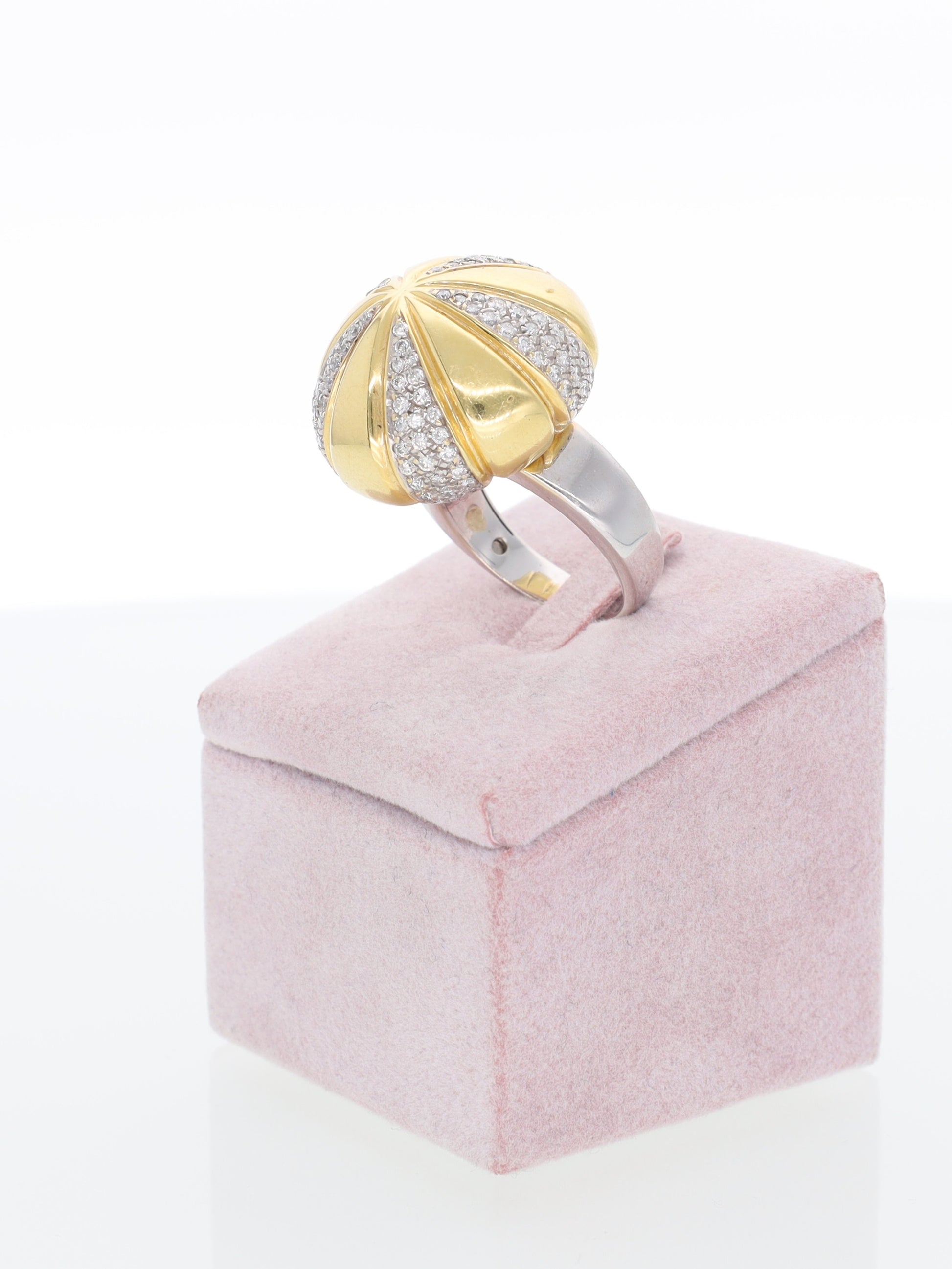 Anello Vintage Oro Giallo e Bianco 18 kt con Diamanti - design a fungo