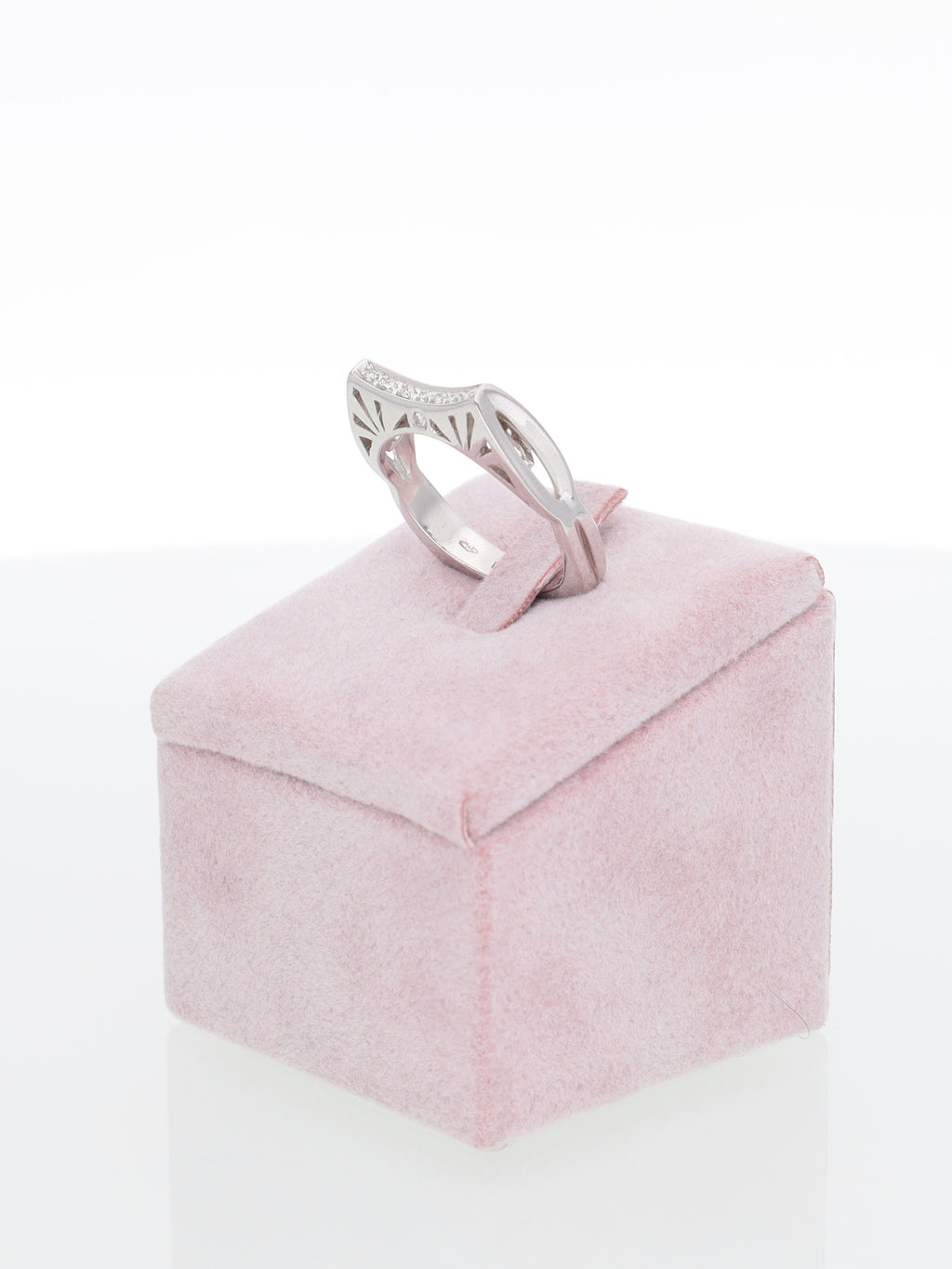 Anello Veretta in Oro Bianco 18 kt con Fantasia di Brillanti