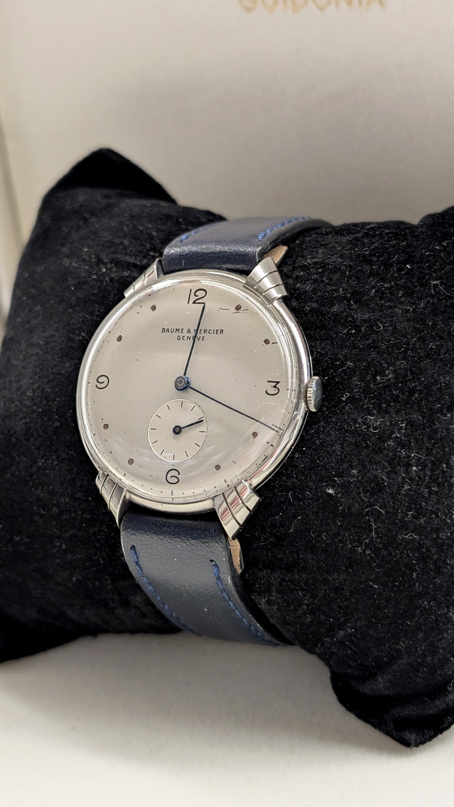 Baume & Mercier acciaio vintage piatto a "fiocco"