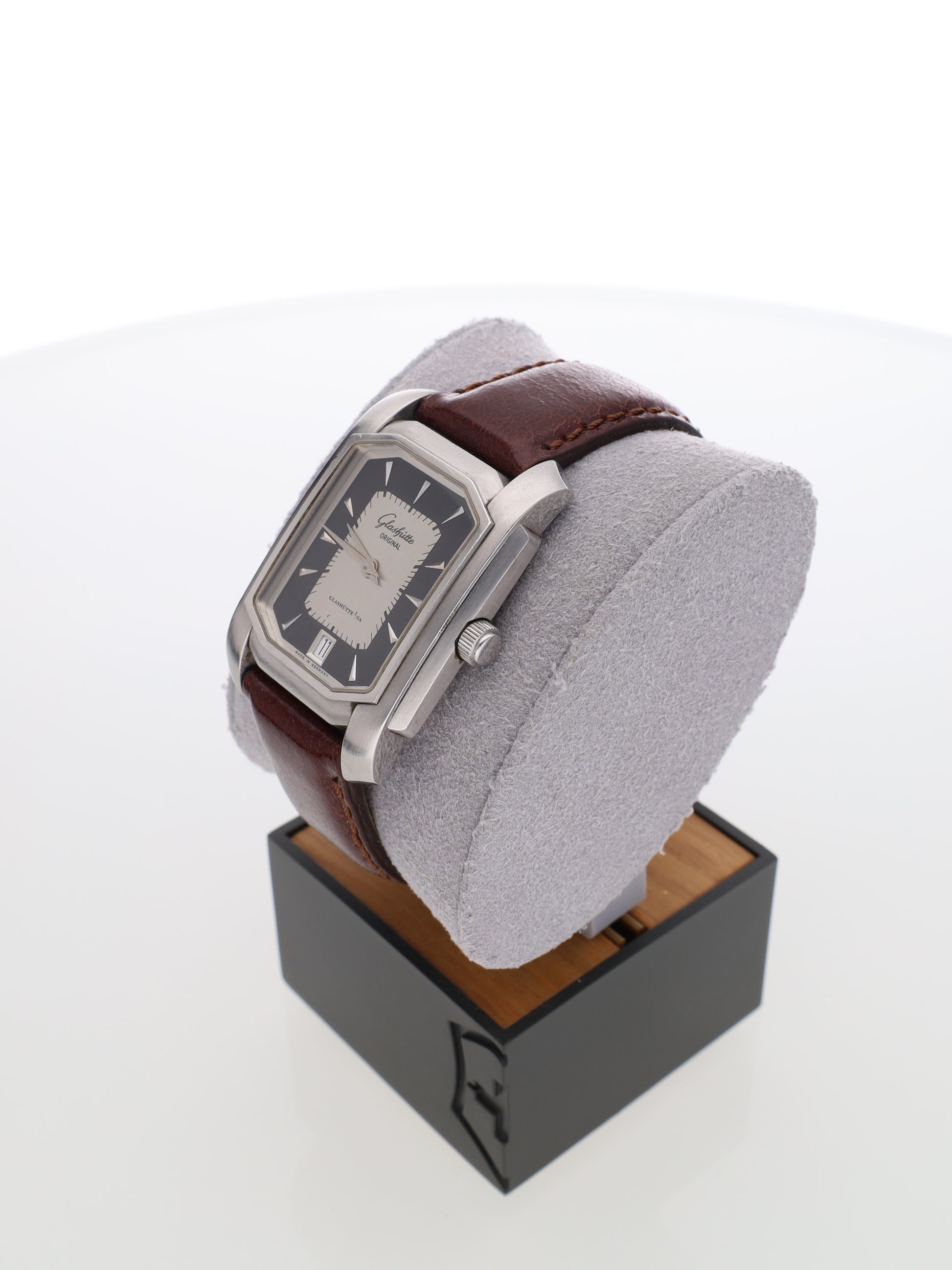 Glashütte Original Senator Karrée