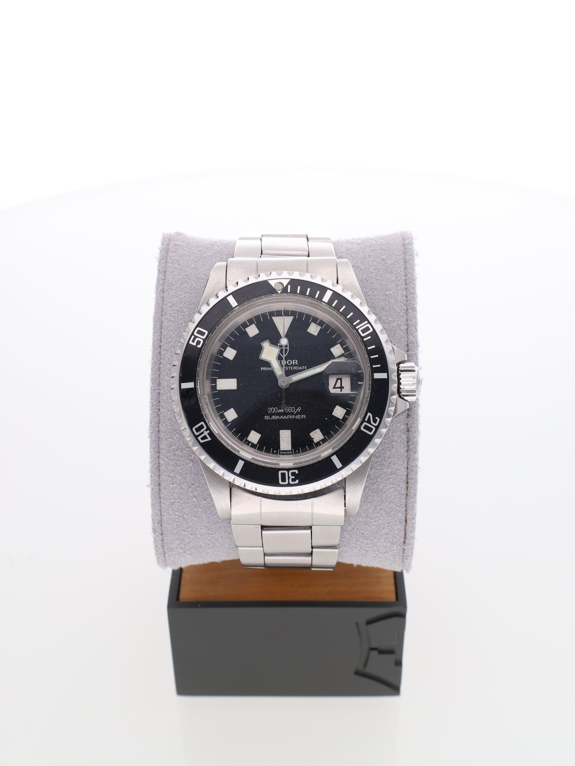 Tudor Submariner by Rolex ref. 9411/0