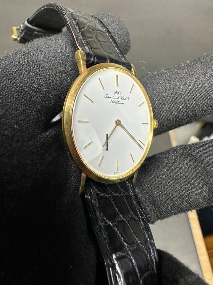 IWC Vintage in Oro Giallo 18kt