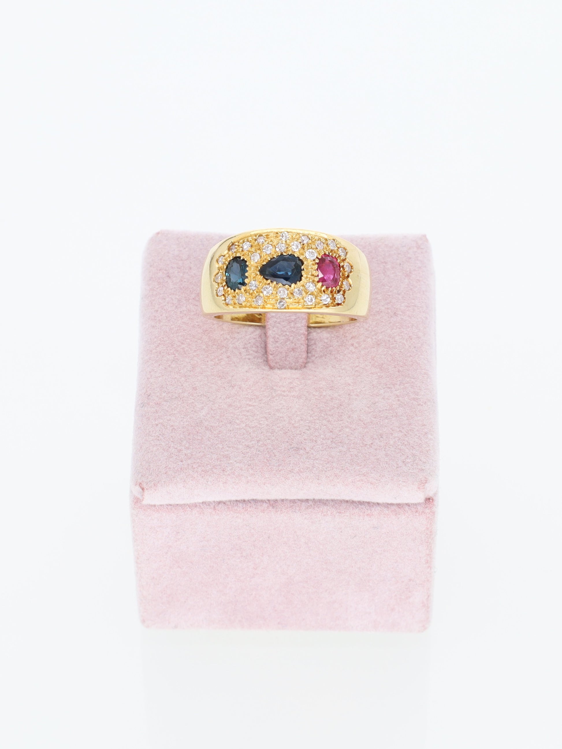 Anello a fascia in Oro Giallo 18kt con Zaffiri, Rubino e Diamanti