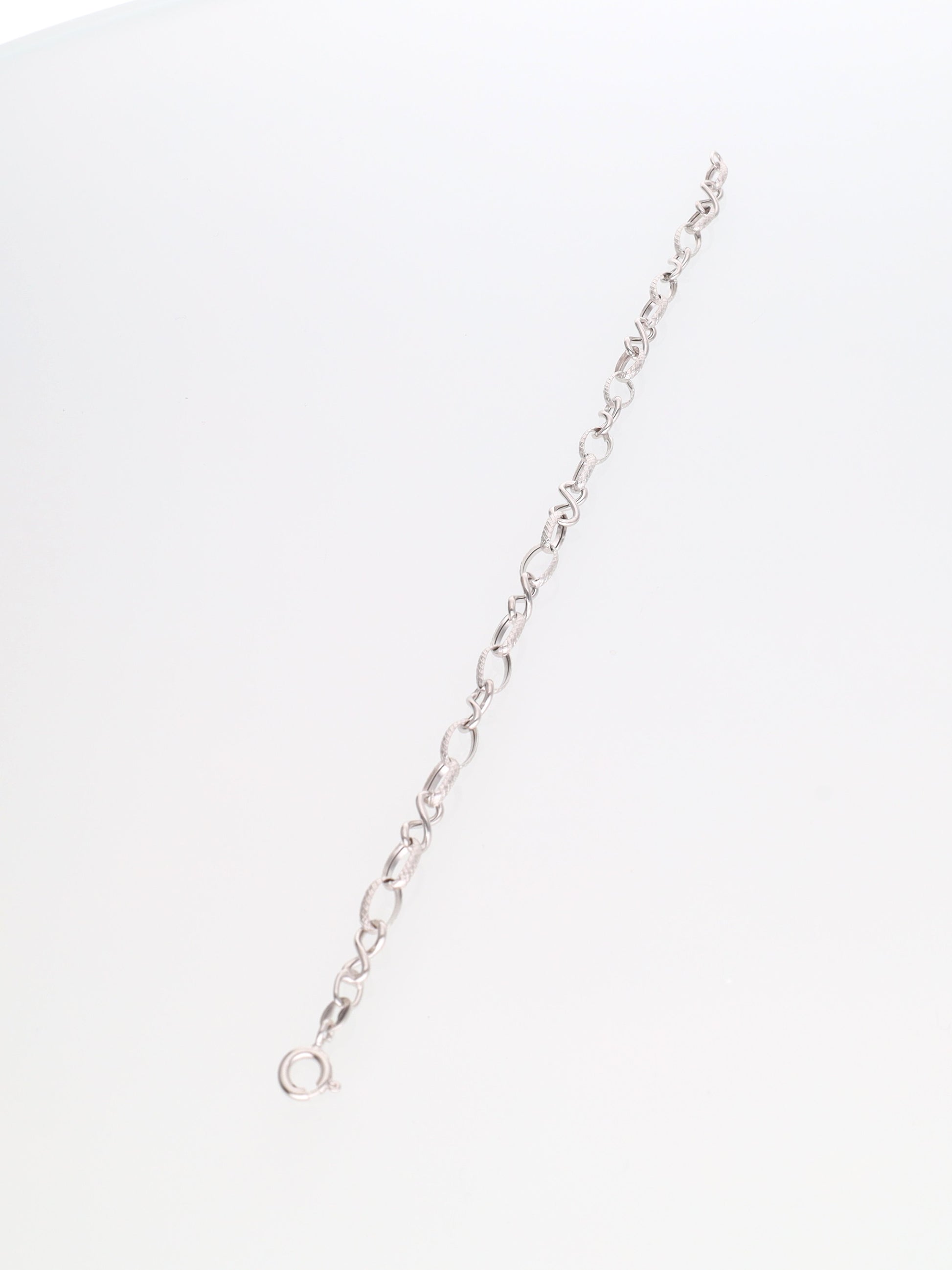 Bracciale in Oro Bianco 18 kt - maglie ovali alternate microincise