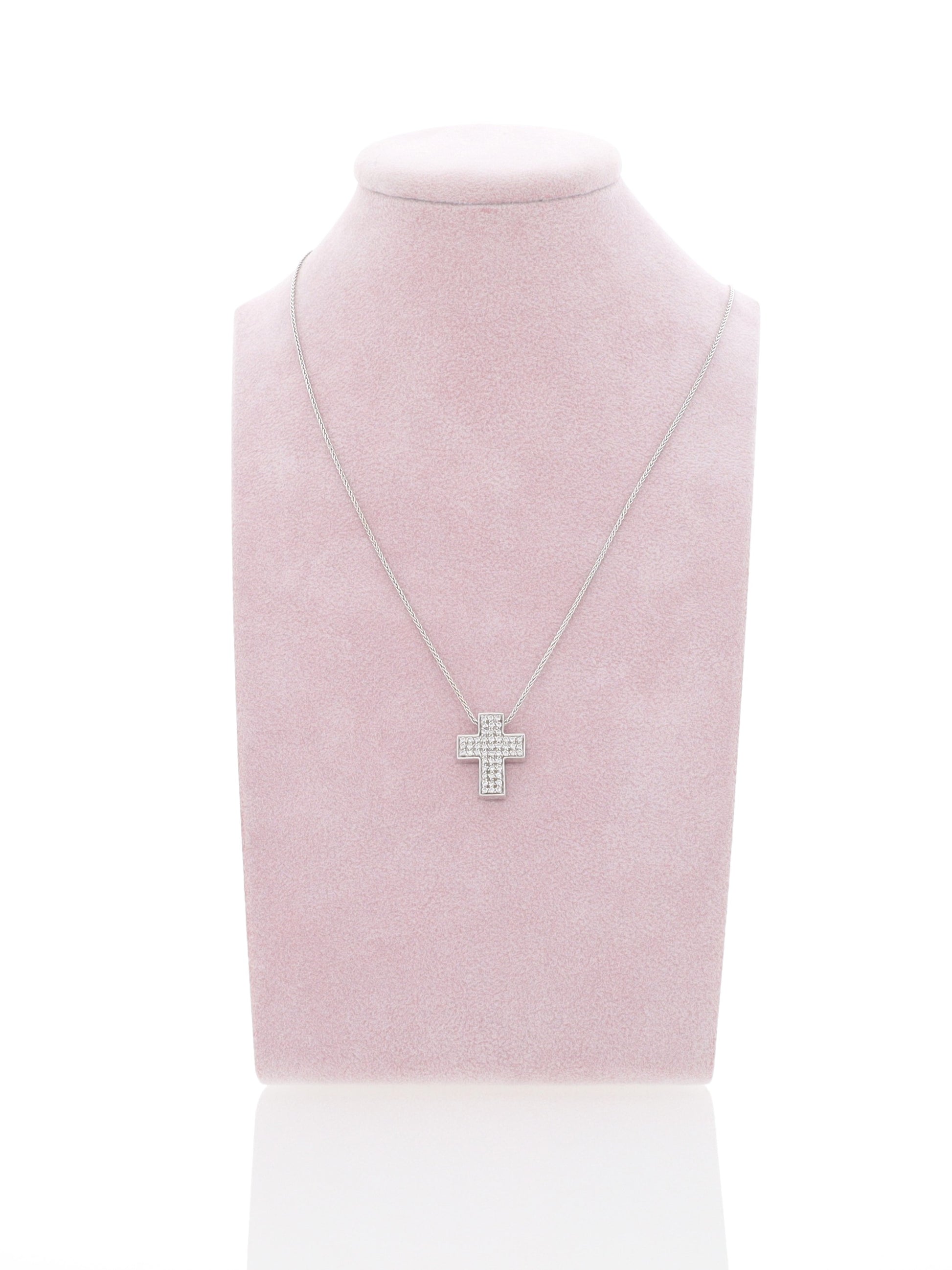 Collana oro bianco 18kt con ciondolo a croce diamantata