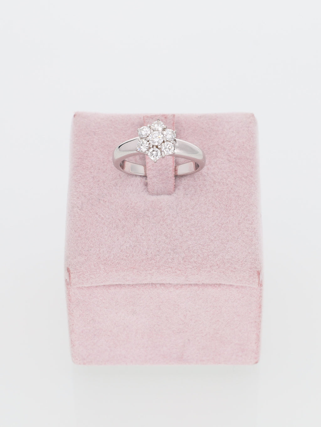 Anello margherita in oro bianco 18kt con diamanti