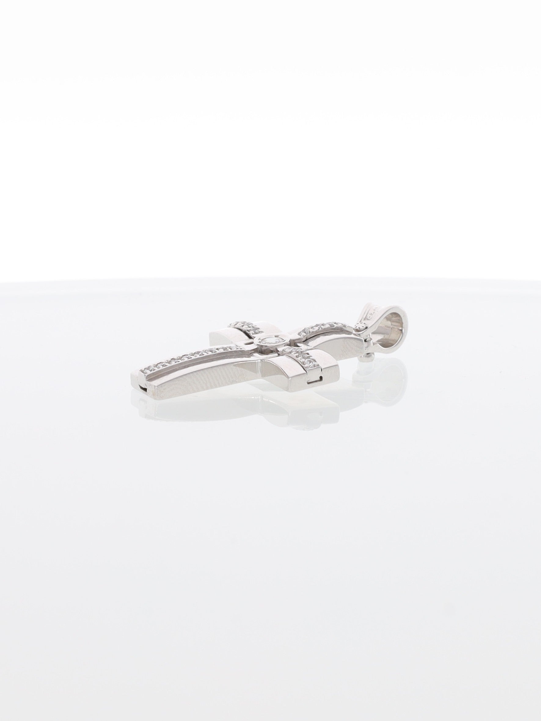 Ciondolo croce in oro bianco 18kt con zirconi