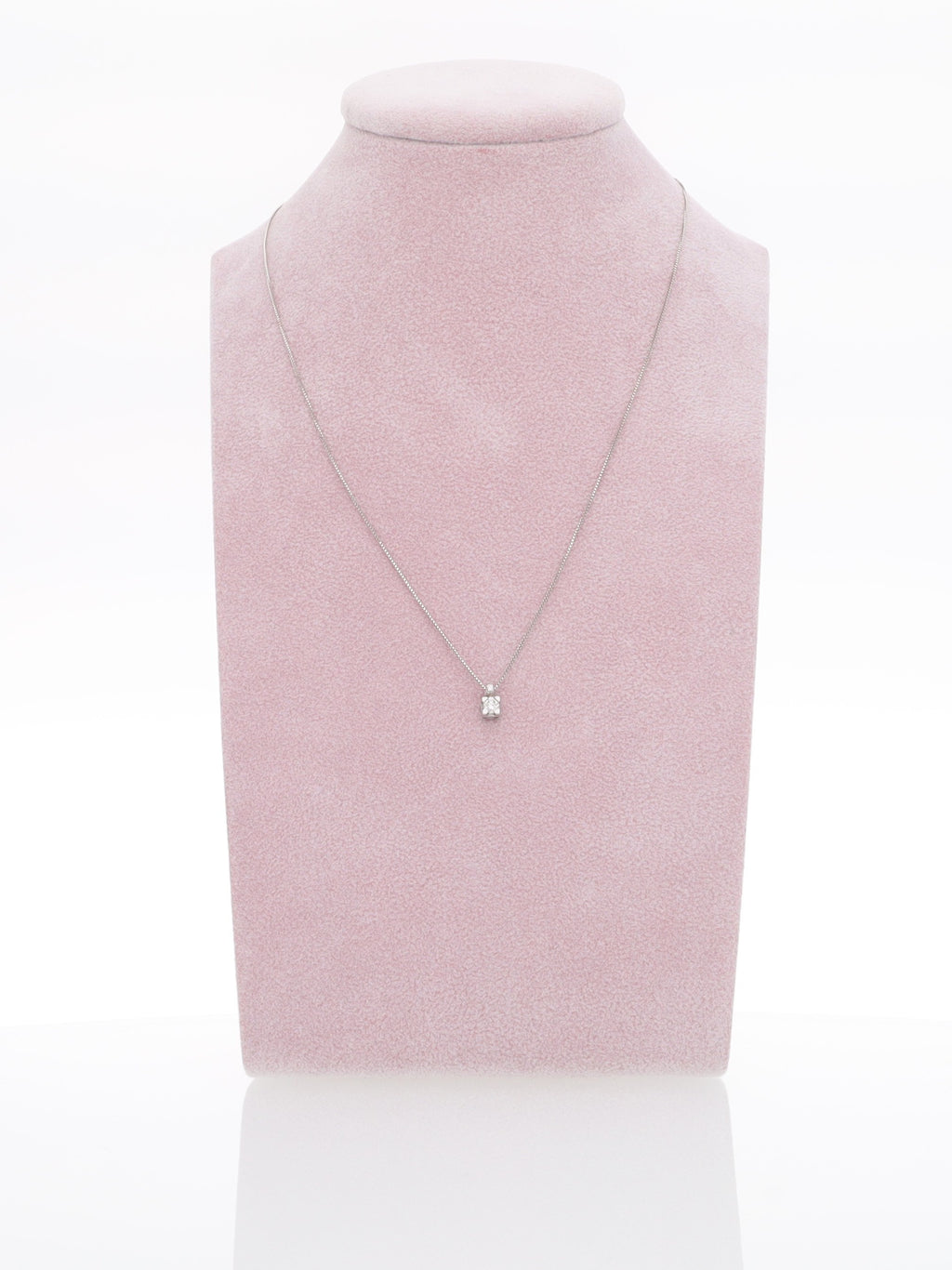 Catenina in oro bianco 18kt con punto luce - Diamante 0.05ct