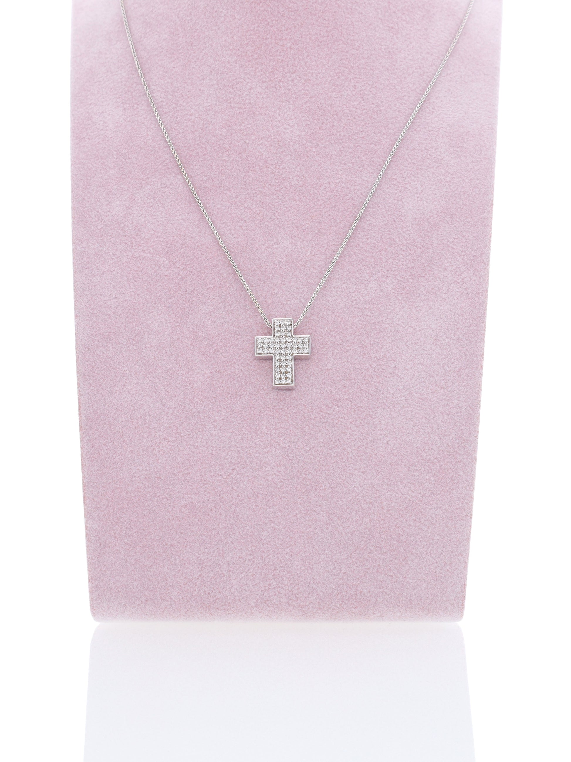 Collana oro bianco 18kt con ciondolo a croce diamantata