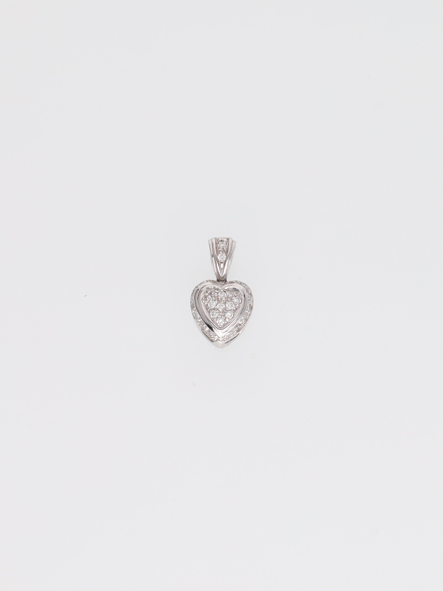 Ciondolo cuore in oro bianco 18kt con diamanti